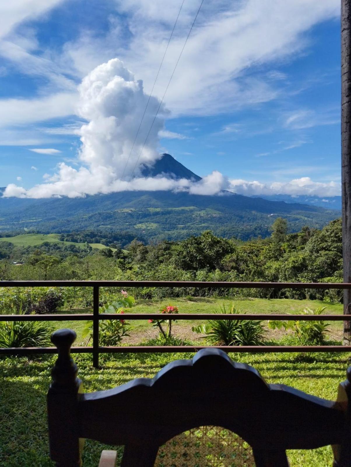 La Fortuna Encanto Arenal Lodge מראה חיצוני תמונה